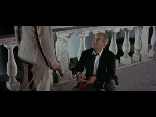 razinya, louis de funes, bourville (1965)