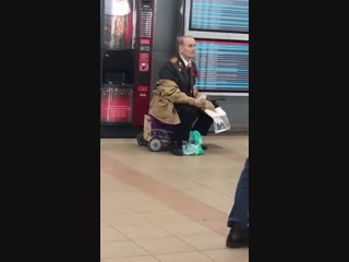 false veteran at mytishchi station